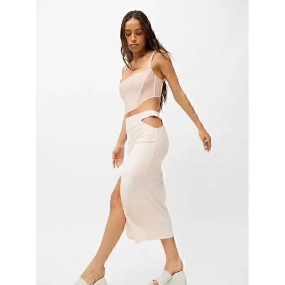 🆕 UO Delia V Strap Knit Midi Skirt - Picture 1 of 8